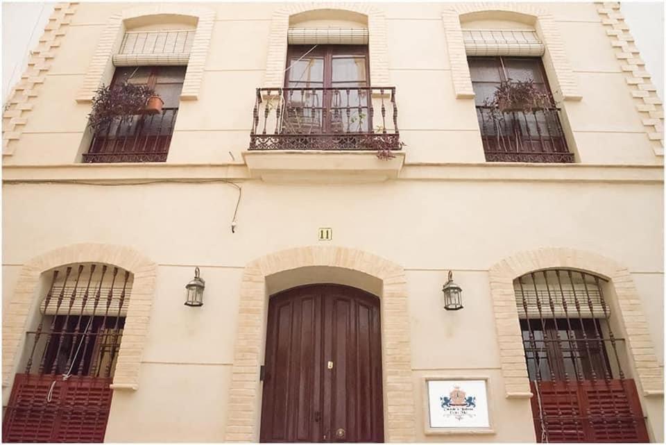 Апартаменты Casa De La Juderia Dona Pilar Севилья Экстерьер фото